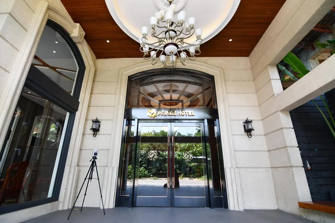 Prince Hotel Yangon