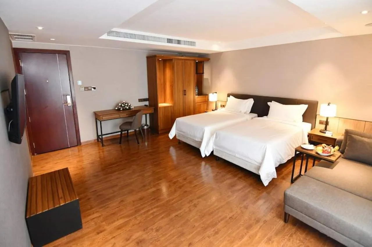 Prince Hotel Yangon