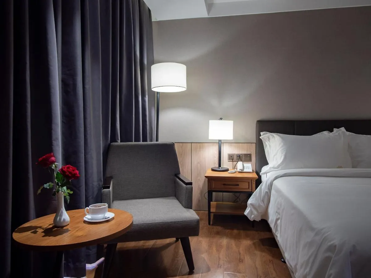 Prince Hotel Yangon